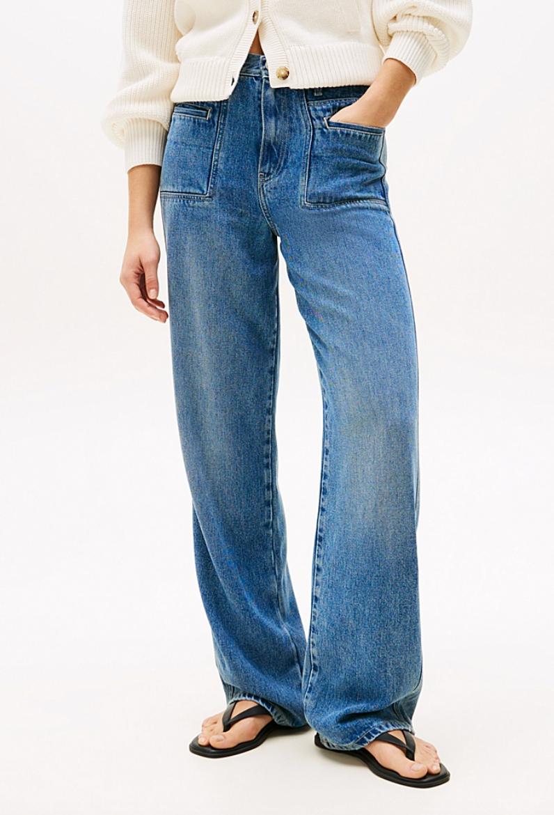Lana Relaxed Straight Jeans