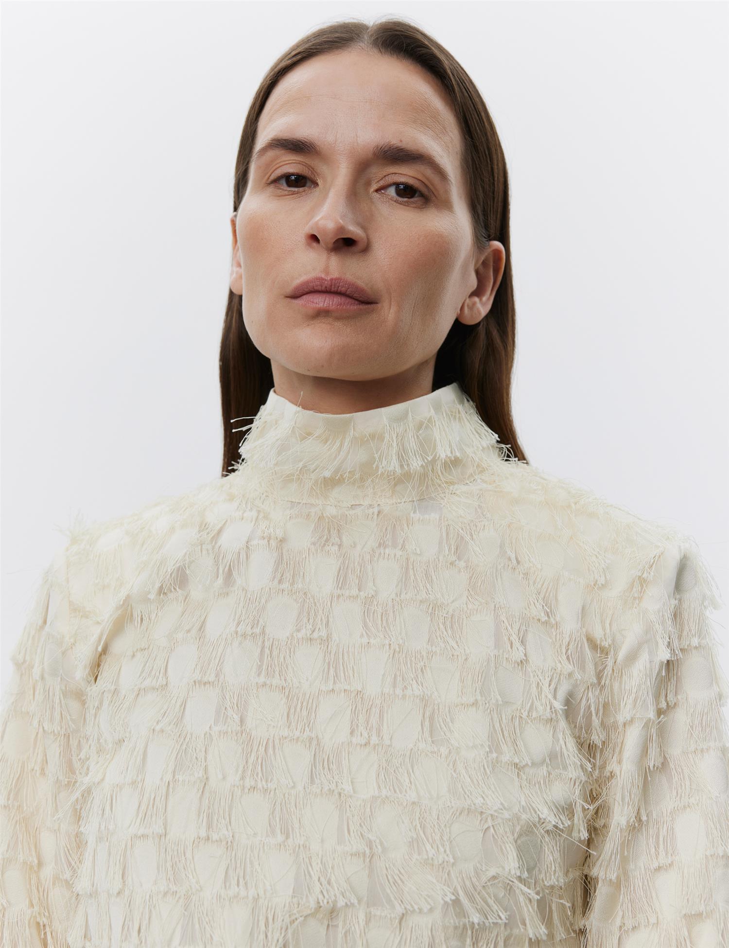 Lynette - Abstract Fringes