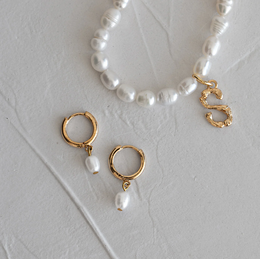 Pearl Small Hoop Earrings - Gold
