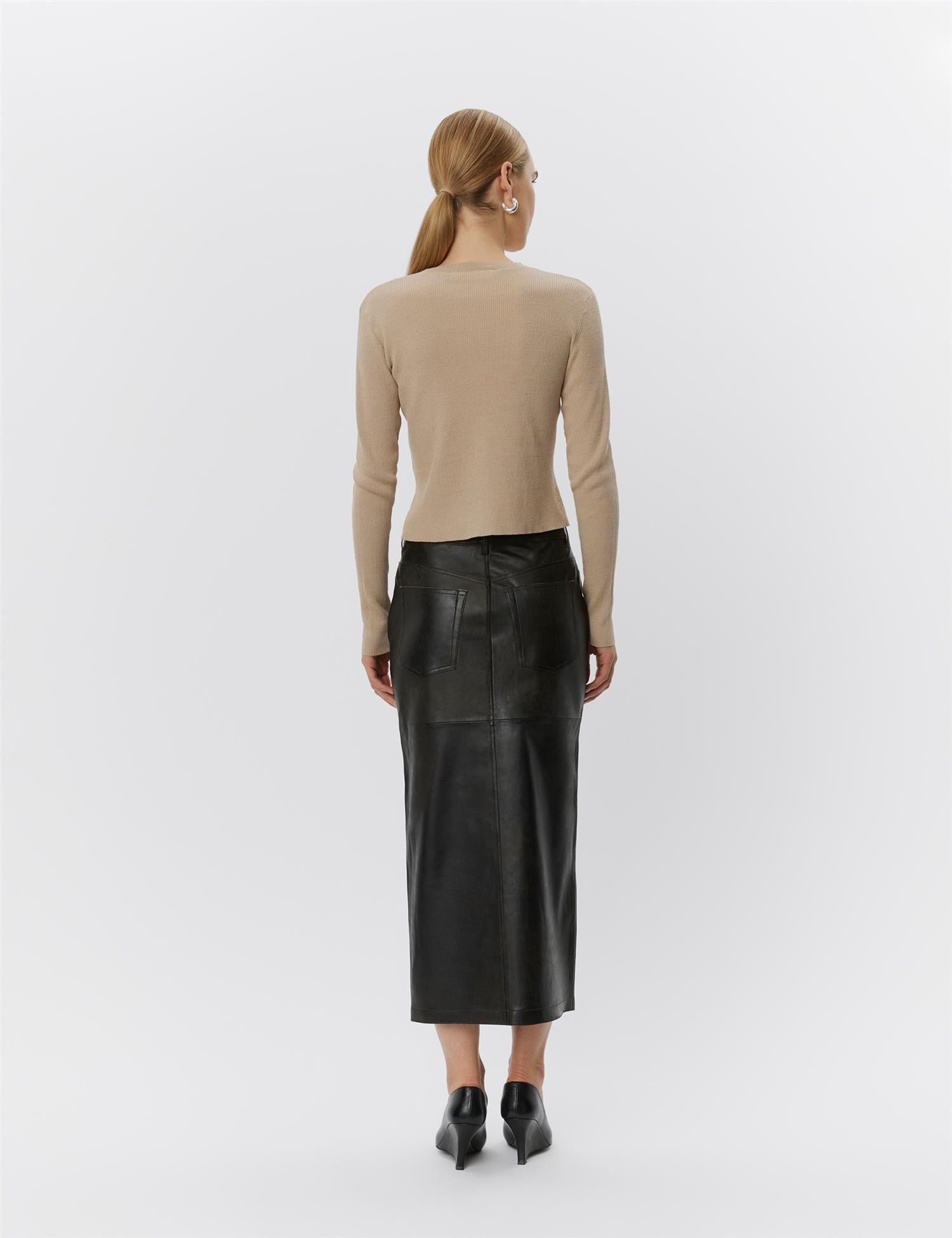 Briggs - Cotton Base