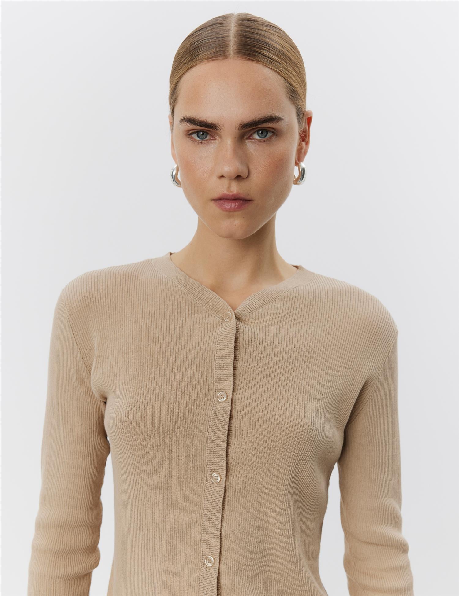 Briggs - Cotton Base