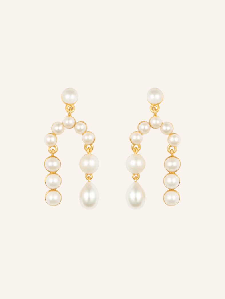 Venus Equity Earrings Gilded