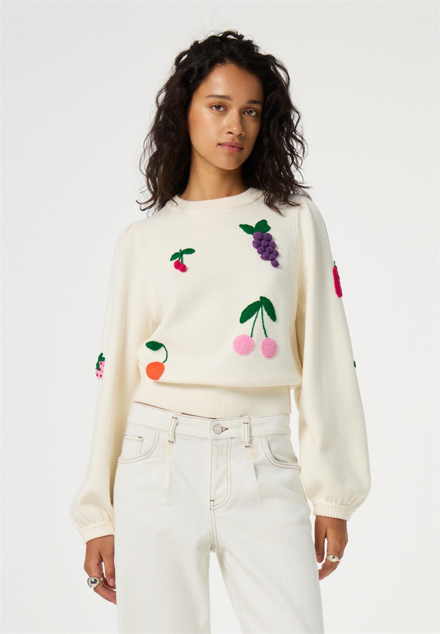 Fruity Pullover