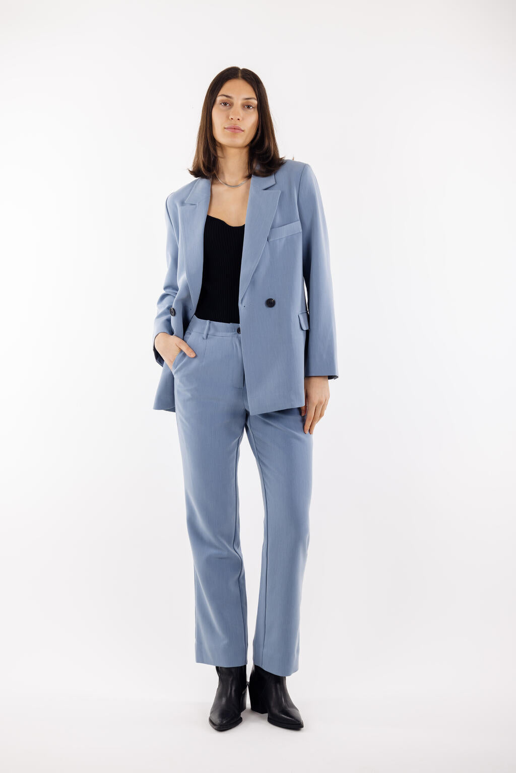 Devaki Blazer